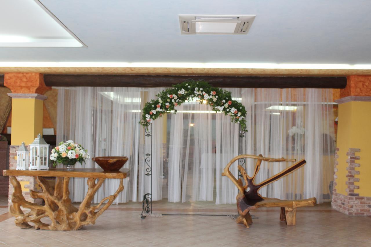 Le Tre Rose Hotel Bono  Luaran gambar